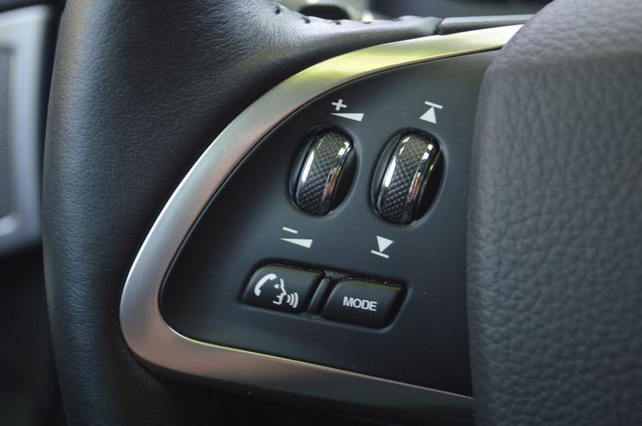  Jaguar XF 2 0T 2013 года  (фото 7 из 26)
